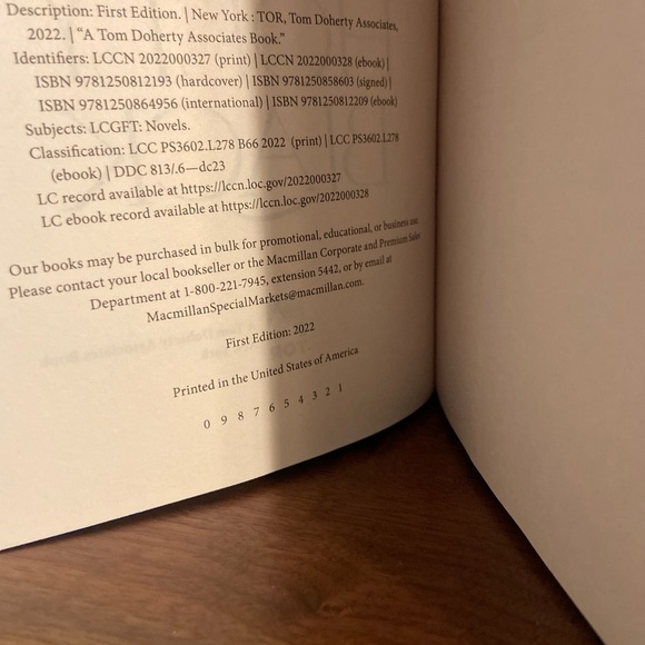 Book of Night - First Edition - custom sprayed edges - Picture 4 of 6